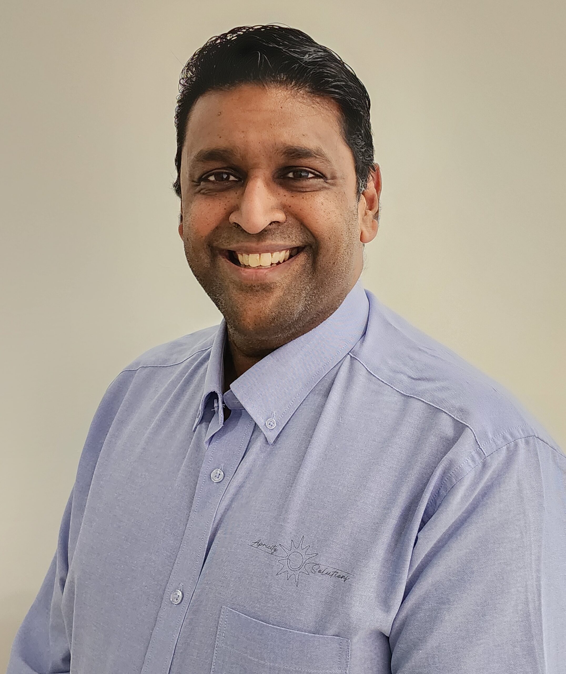 Profile picture of Apricity Solutions CEO and founder, Sam Tumes